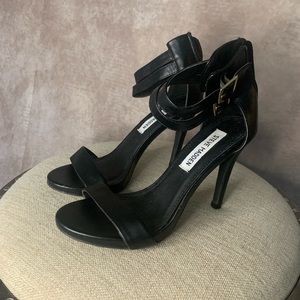 Steve Madden Heels- lightly worn